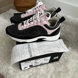 chanel runners